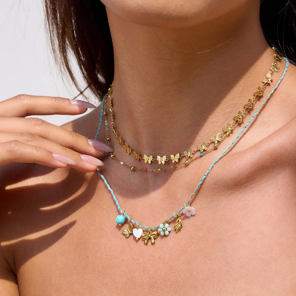 Collana da donna minimalista geometrica in acciaio inossidabile con pendente in acciaio al titanio e finitura galvanizzata