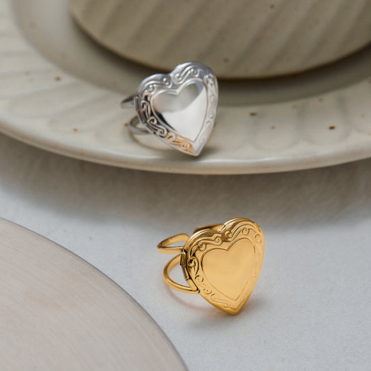 Elegant Heart Shaped Stainless Steel Plated Ring for Women