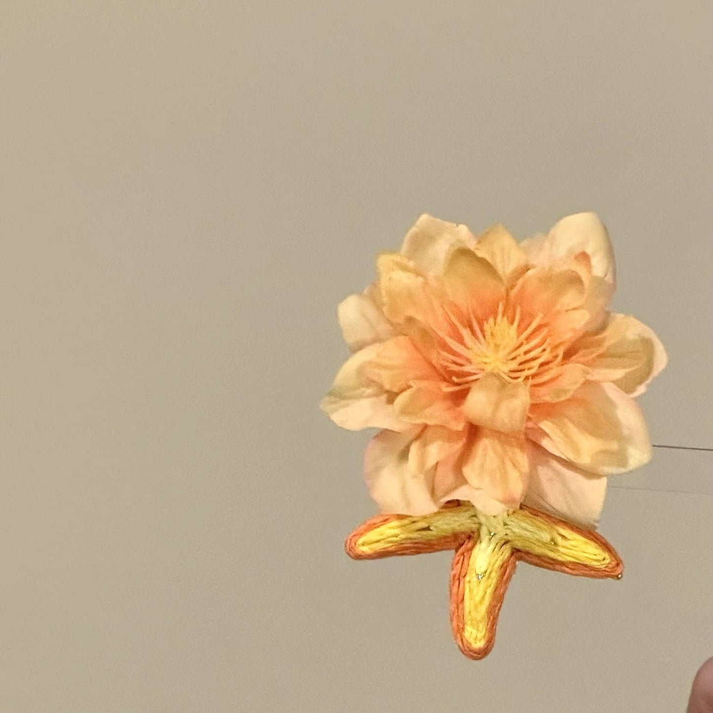 Elegant Floral Star Hair Clip for Women with Fabric Petals and Duckbill Design in Sweet Minimalist Style
