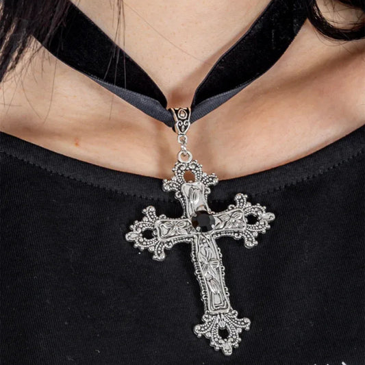 Gothic Style Cross Pendant Necklace for Women Zinc Alloy Hollow Floral Choker with Electroplated Finish