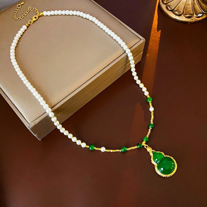 Collana con ciondolo geometrico vintage in lega per donna con catena a medaglione placcata