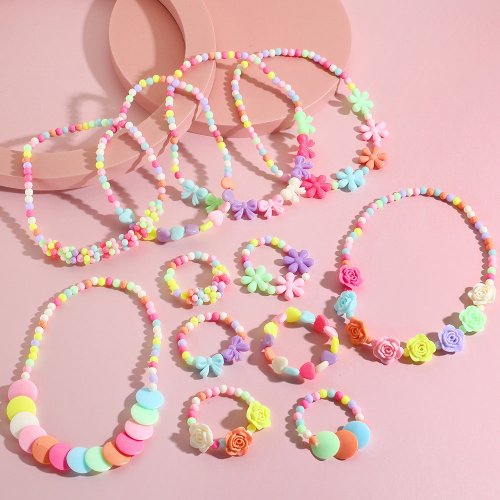Set di collana e bracciale per bambini con perline, ciondoli a fiocco e fiore, fatti a mano in resina, per bambini da 0 a 10 anni