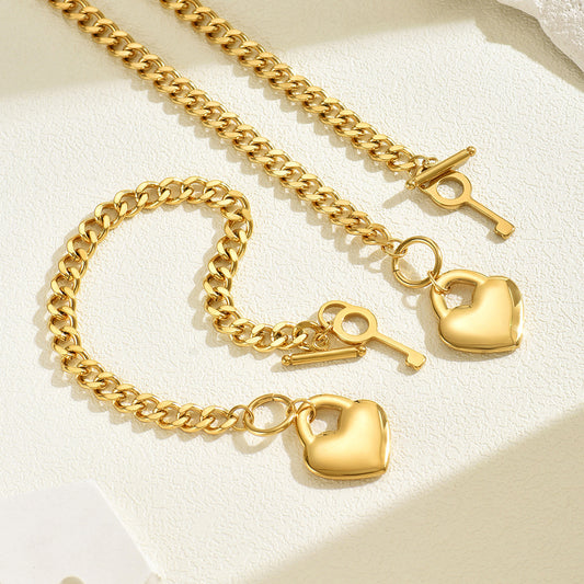 Light Luxury 18K Gold Plated Heart Pendant Necklace and Bracelet Set for Women Copper Alloy