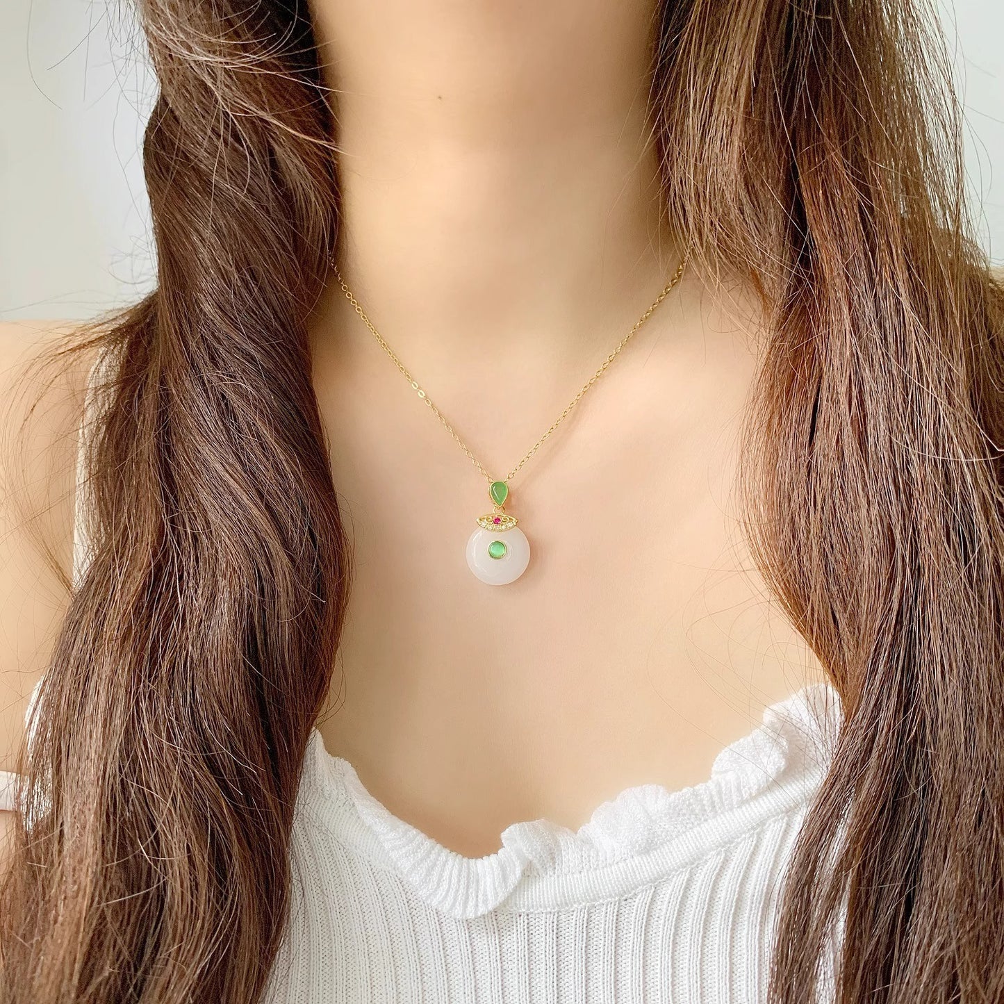 Collana con Ciondolo Occhio di Gatto Floreale Minimalista in Acciaio al Titanio con Finitura Placcata su Catena ad O per Donne e Uomini