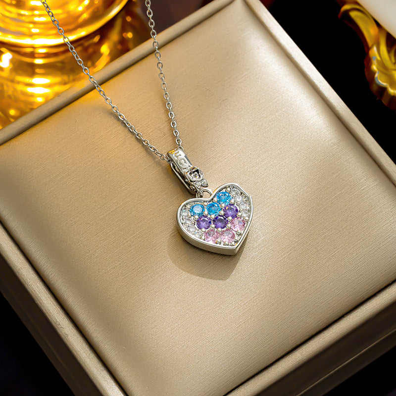 Minimalist Heart-Shaped Titanium Steel Pendant Necklace with Rhinestone Inlay on O-Chain for Women