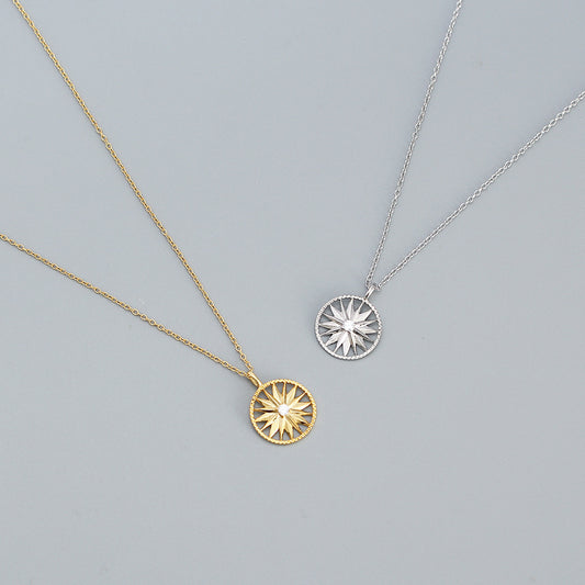 Collar Minimalista de Plata de Ley 925 con Colgante Geométrico de Estrella para Mujer
