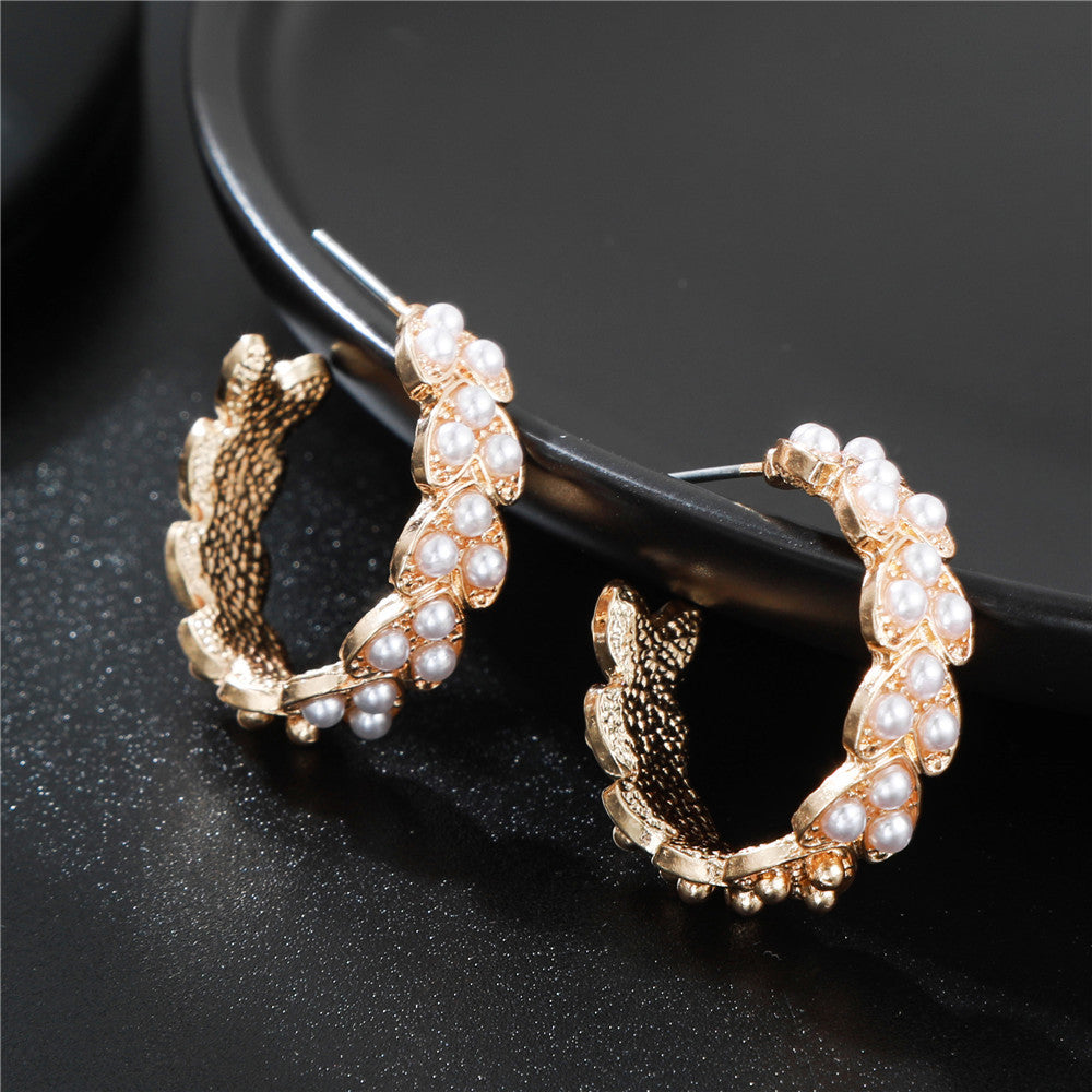 Minimalist Elegant Geometric Pearl Hoop Earrings for Women Alloy Electroplated Stainless Steel Ear Studs