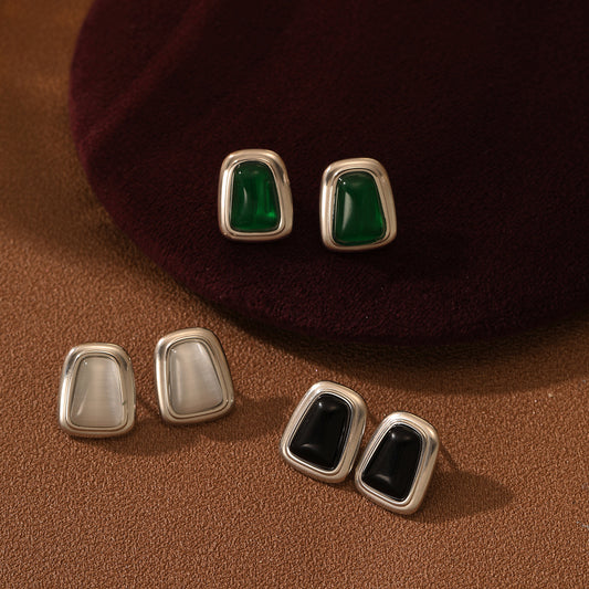 Minimalist Geometric Square Zirconia-Set Titanium Steel Stud Earrings for Women with Plated Finish