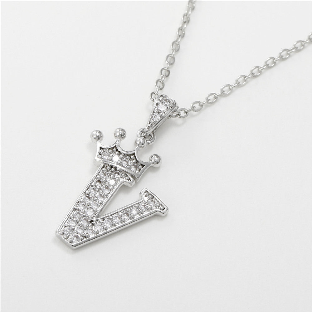 Minimalist Crown Letter Cubic Zirconia Micro-inlay Brass Necklace with Cable Chain