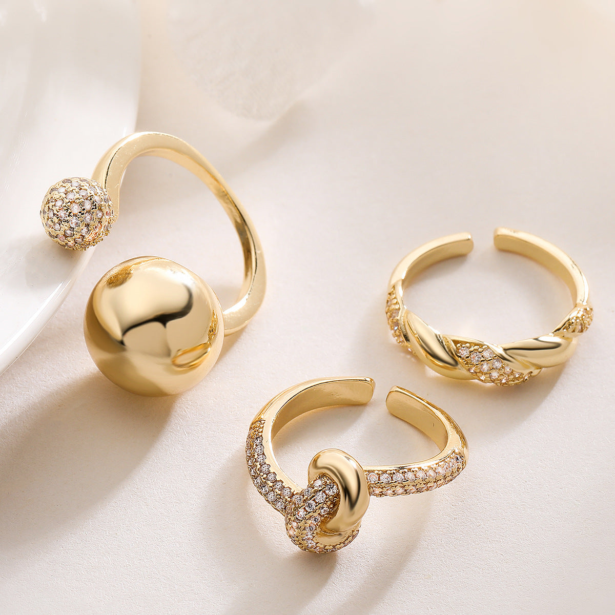 Minimalist 18K Gold Plated Brass Geometric Micro-Inlaid Cubic Zirconia Irregular Open Ring for Women
