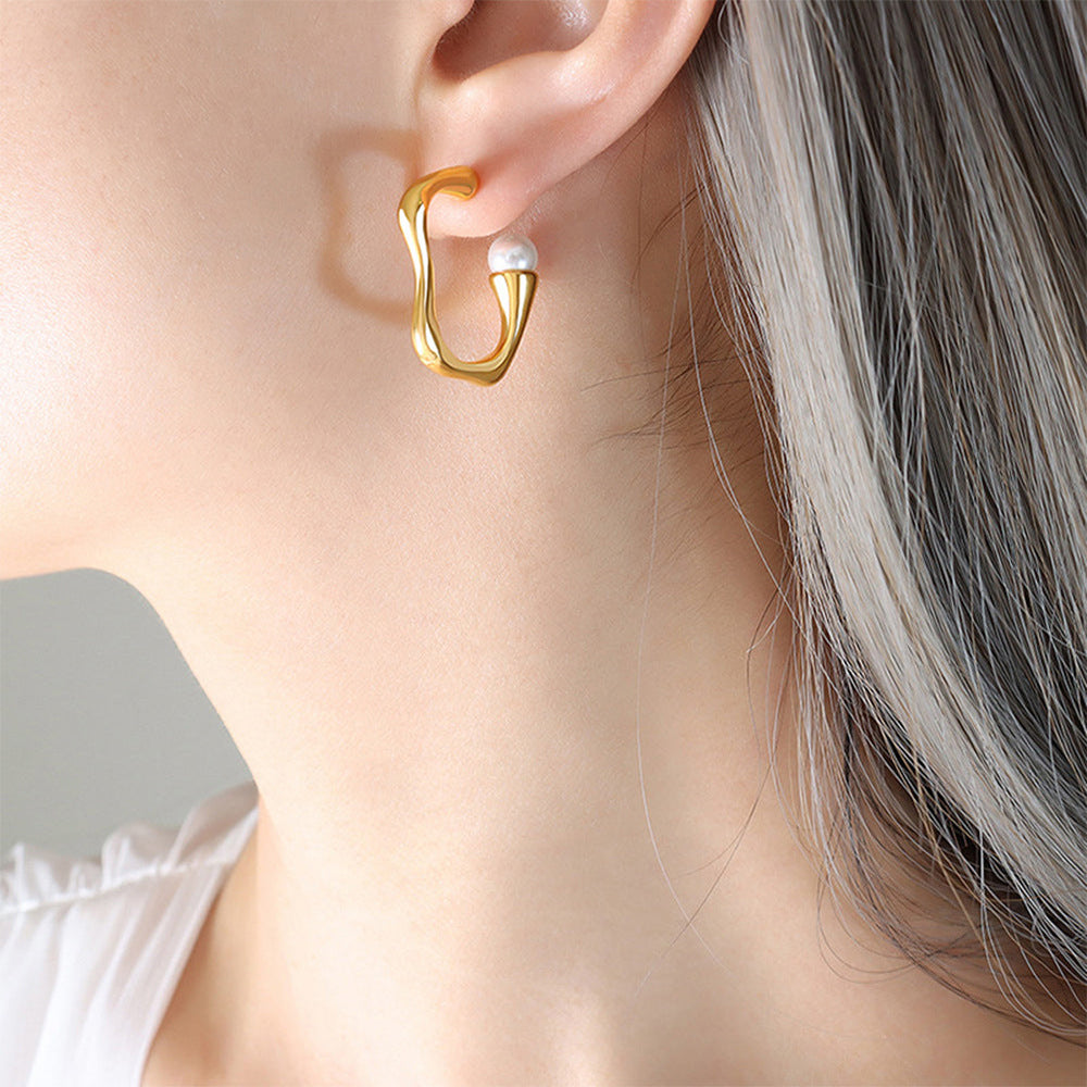 Minimalist Geometric Irregular U-Shaped Titanium Steel Earrings with 18K Gold Plating for Women