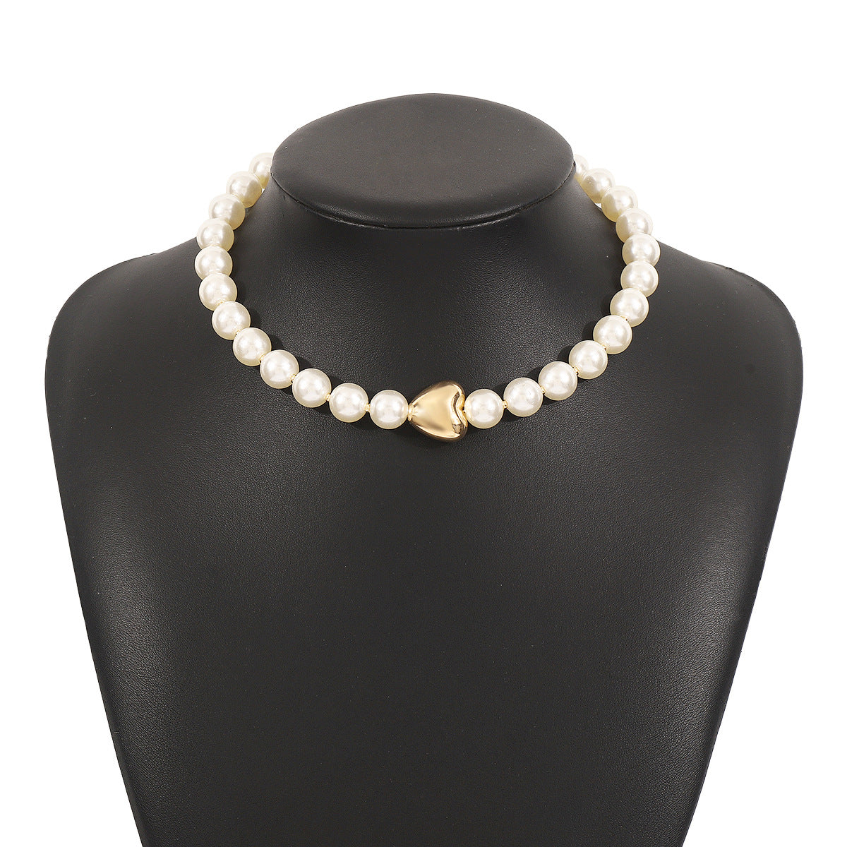 Collana di perle vintage da donna con pendente a cuore, perle imitation e materiale CCB, catena a clavicola minimalista