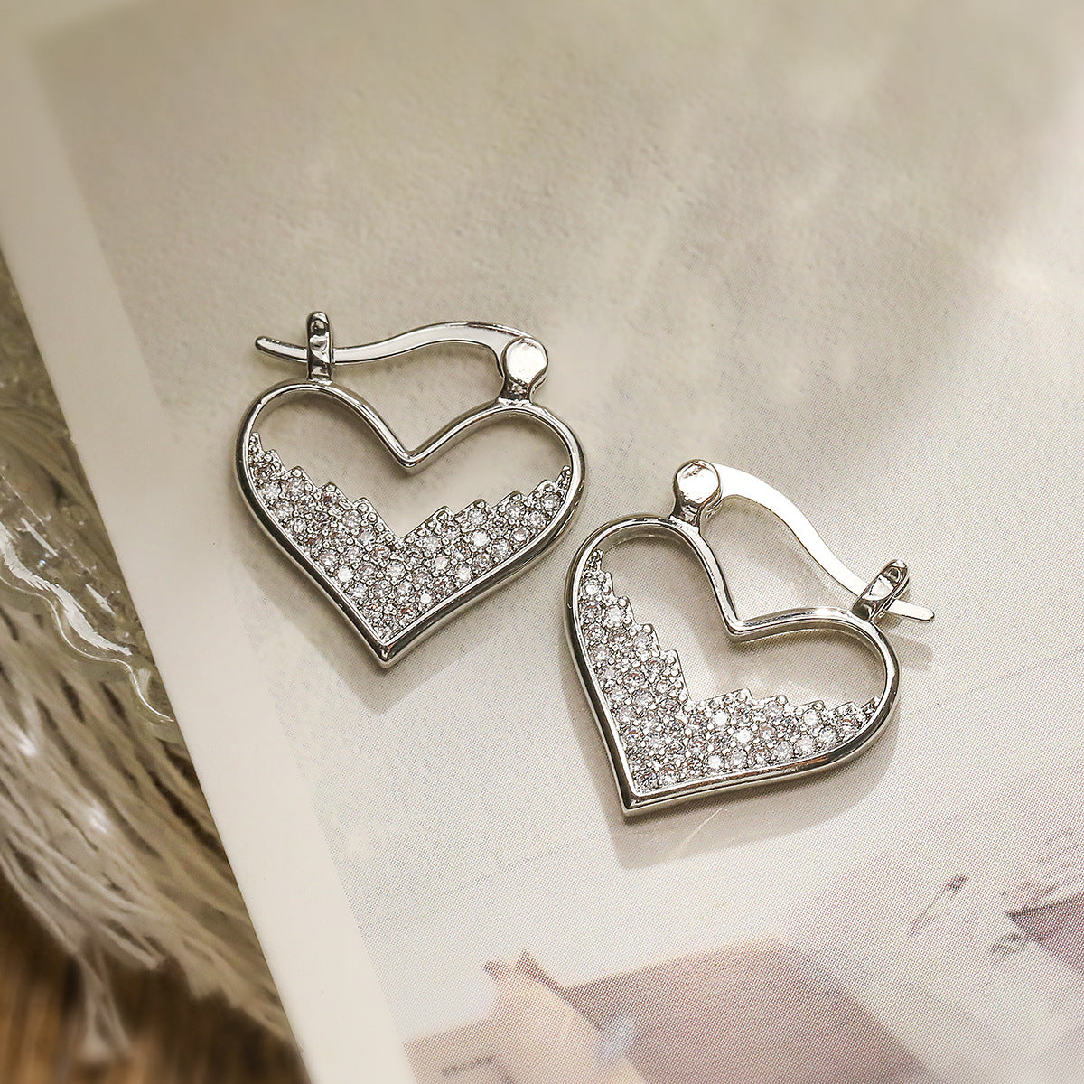 Minimalist Heart-Shaped Copper Earrings with Gold Plating and Micro-Pavé Zirconia for Women