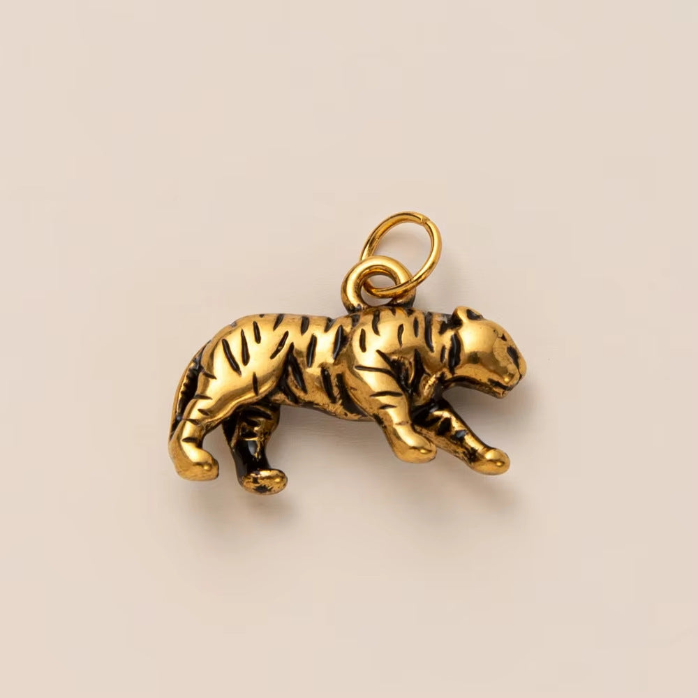 Minimalist Vintage Animal Stainless Steel 18K Gold PVD Plated Charm Bar