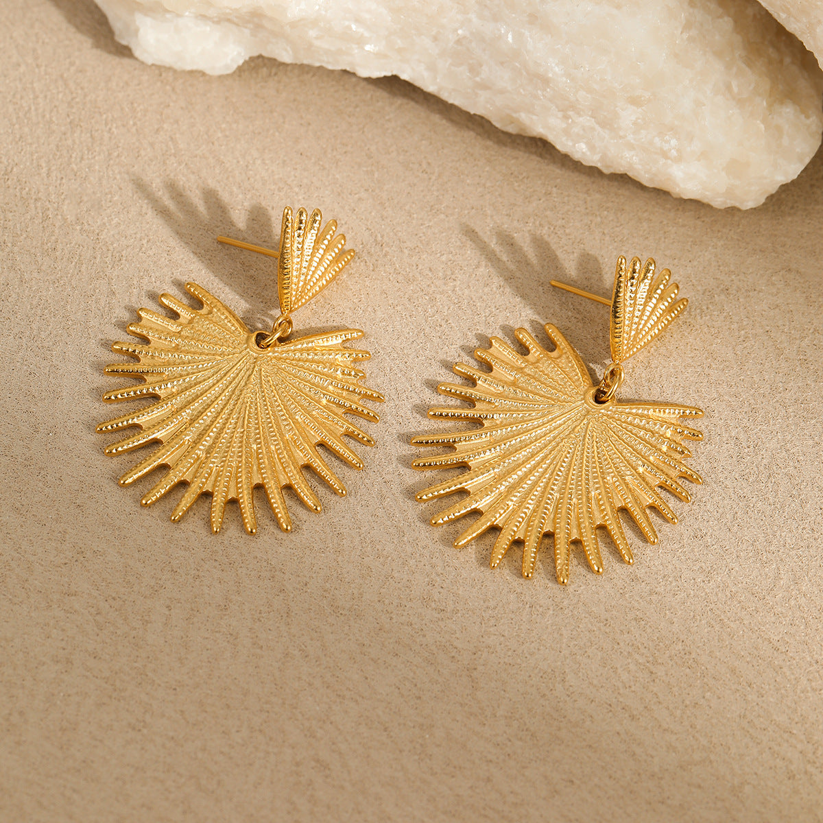 Pendientes de Borla a la Moda para Mujer con Diseño en Forma de Abanico de Acero Inoxidable con Baño de Oro de 18K
