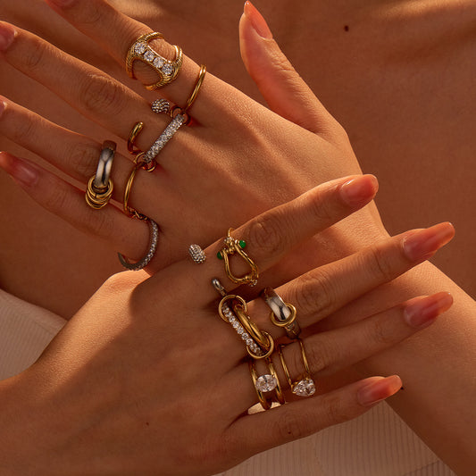 Anillo minimalista geométrico de acero inoxidable con baño de oro de 18 quilates para mujer, banda ajustable apilable