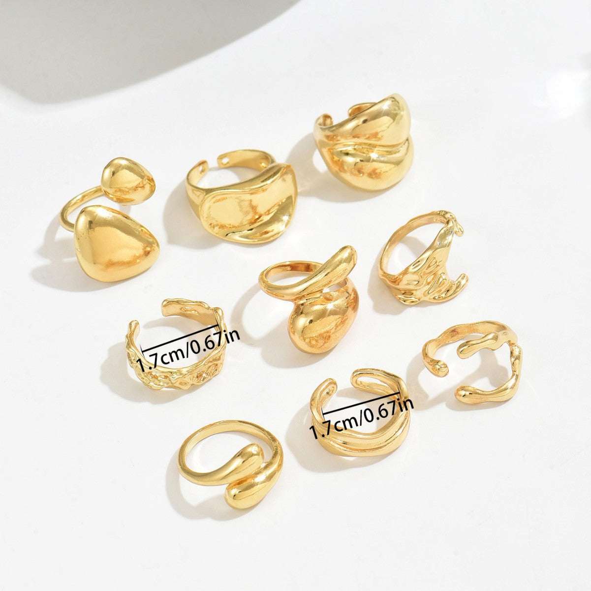 Conjunto de anillos de aleación de zinc chapados en oro de 18 quilates con diseño geométrico a la moda para mujer