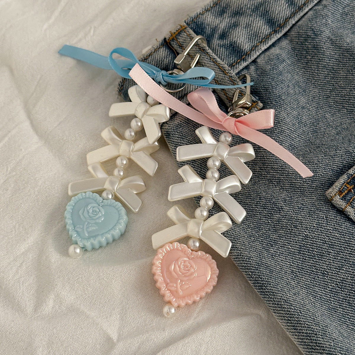 Sweet Heart Bow Pearl Alloy Keychain Charm
