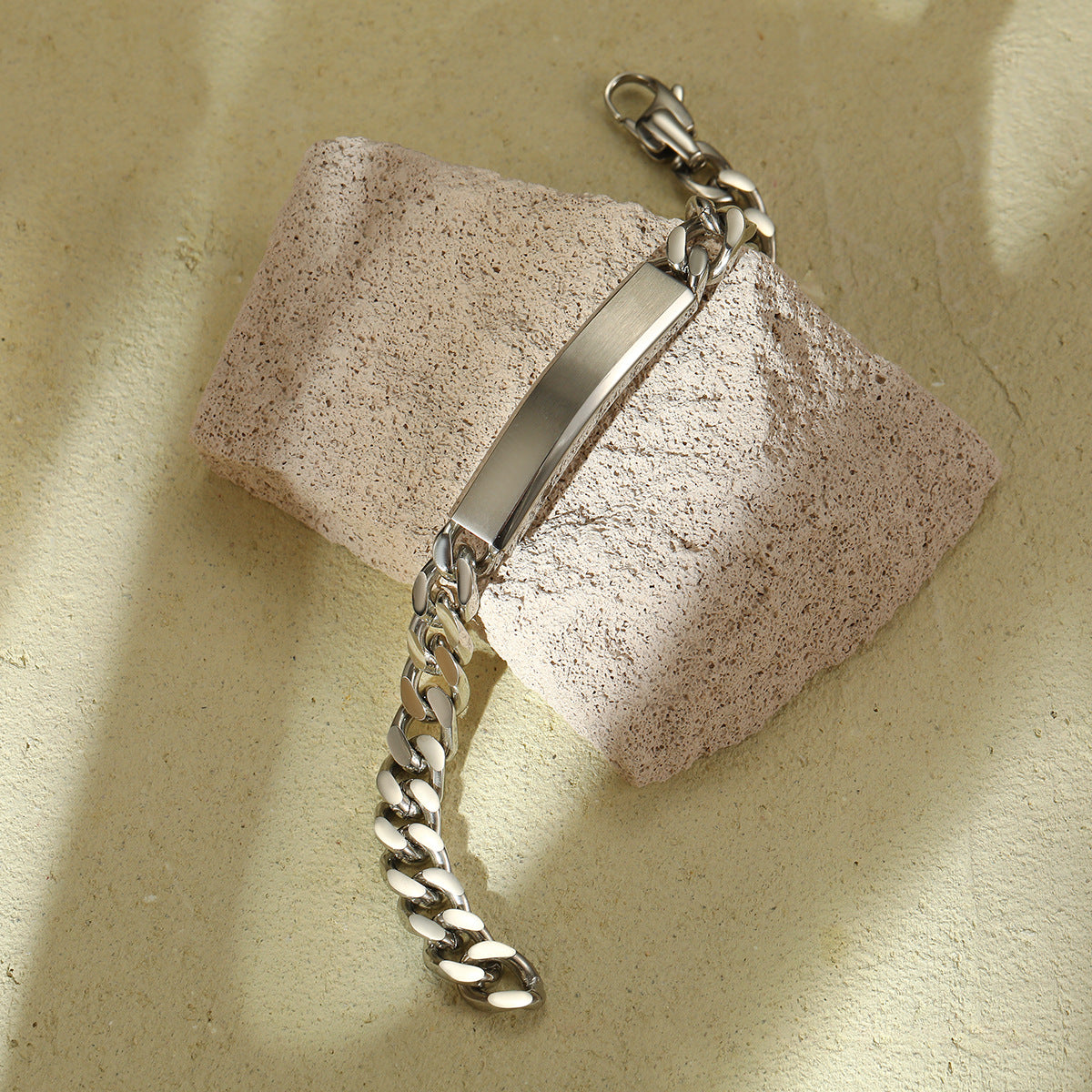 Pulsera de barra con dije DIY grabada con láser, geométrica, de acero de titanio chapado en oro de 18 quilates PVD para unisex