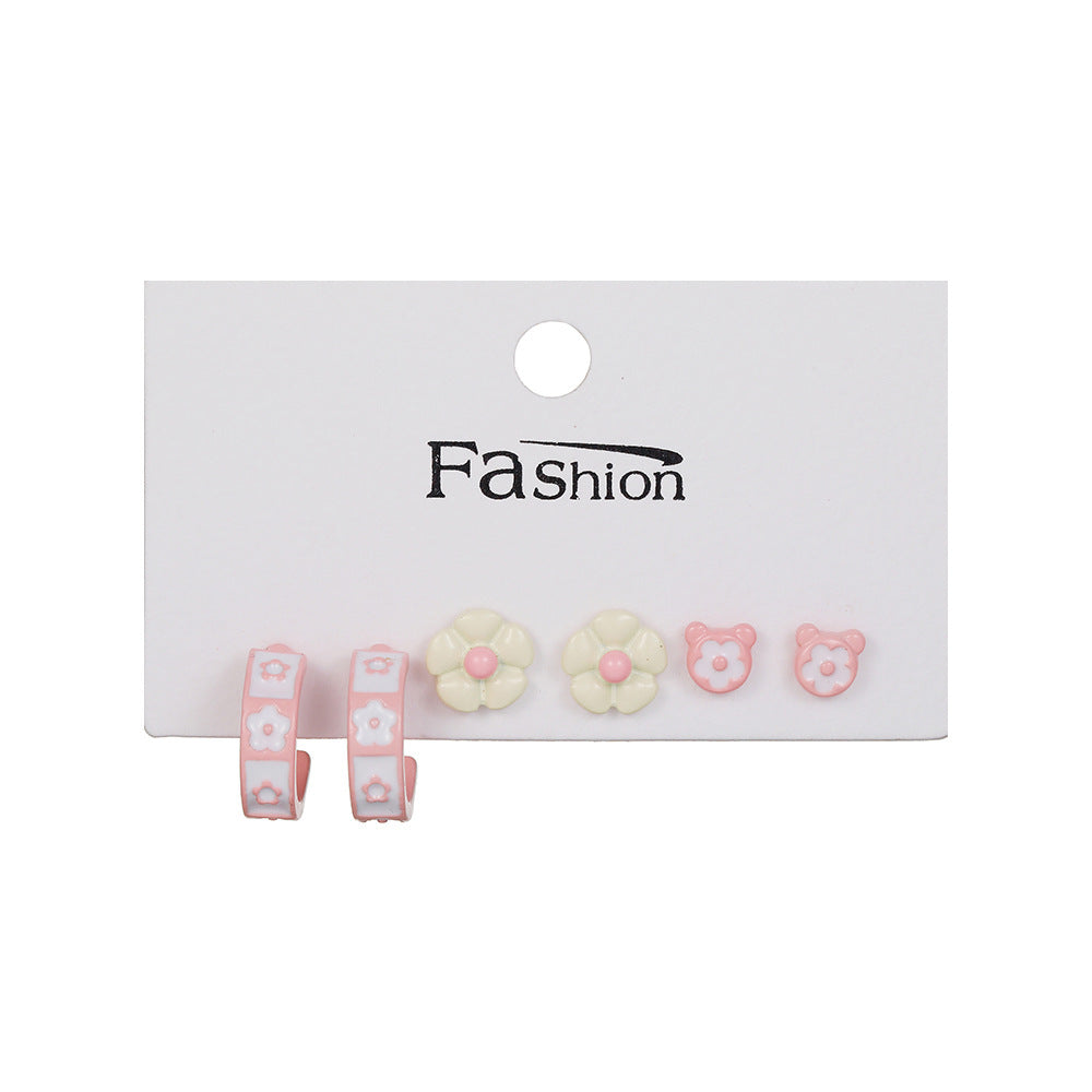Set di orecchini a lobo minimalisti con farfalla e cuore, lega micro-intarsiata con perni in argento sterling 925
