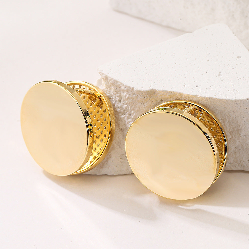 Geometric Smile Stud Earrings for Women Made of Copper with Real Gold Plating Vintage Minimalist Style