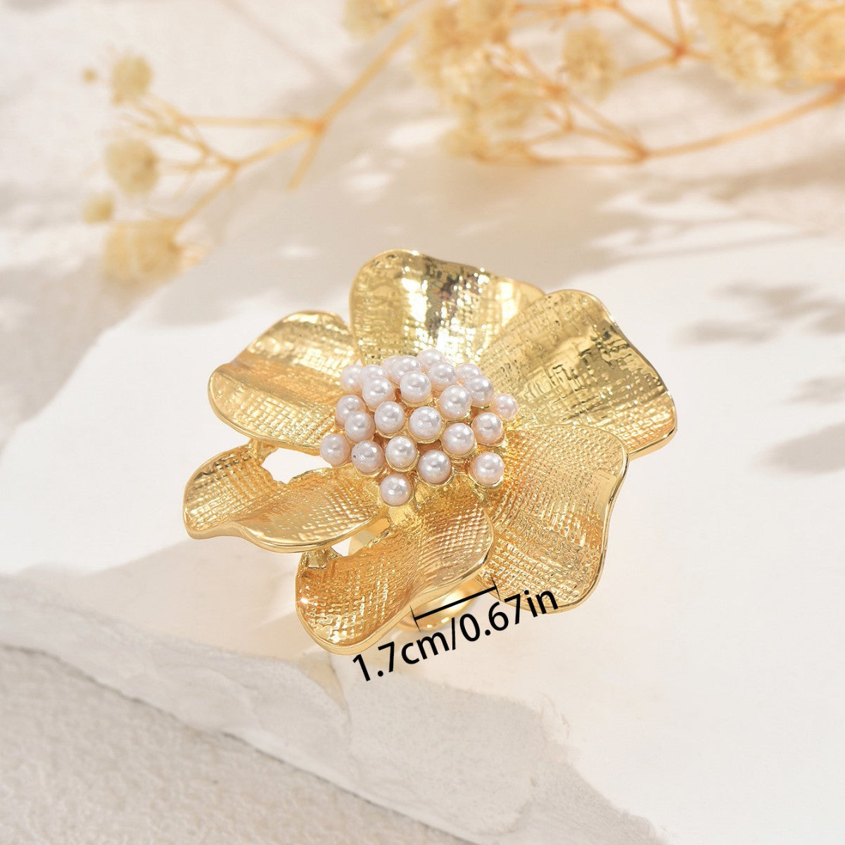 Anillo abierto minimalista de cobre con diseño floral geométrico e incrustaciones de perlas para mujer