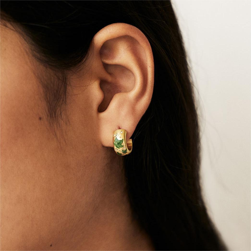 Vintage Floral Rose-Shaped Earrings in Stainless Steel with Gold Plating for Women