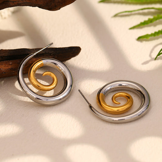 Orecchini a perno geometrici minimalisti in acciaio inossidabile con placcatura in oro 18 carati e design a spirale fumé per donna