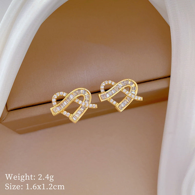 Parure di collana e orecchini da donna di lusso in acciaio al titanio con strass a cuore geometrico