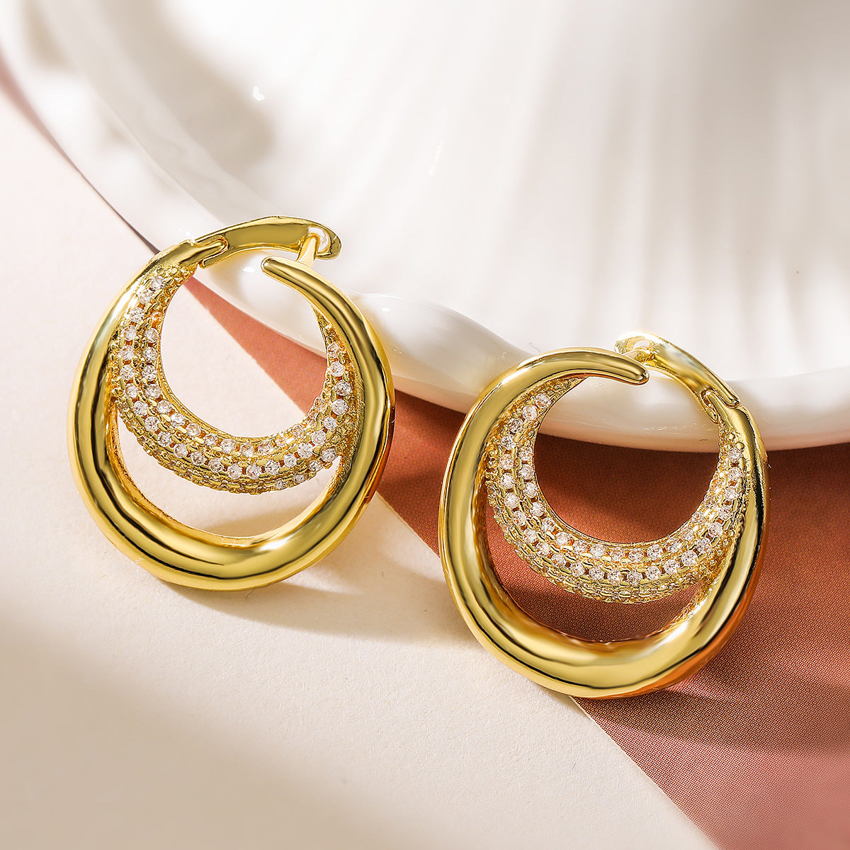 Minimalist Elegant Geometric Brass Gold Plated Cubic Zirconia Inlay Stud Earrings for Women