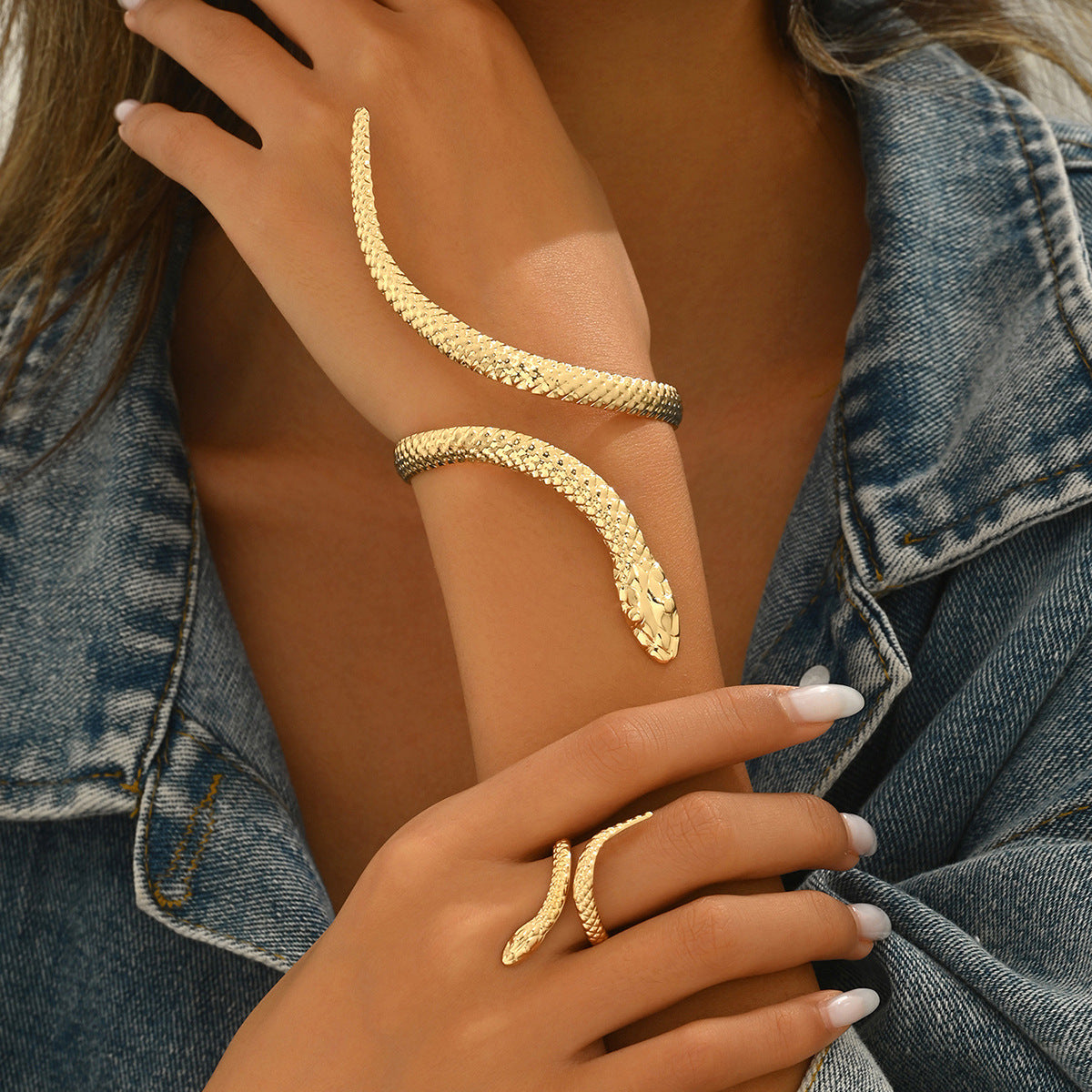 Set regolabile di bracciale e anello da donna con animali geometrici e design a serpente, gioielli da mano in lega galvanizzata