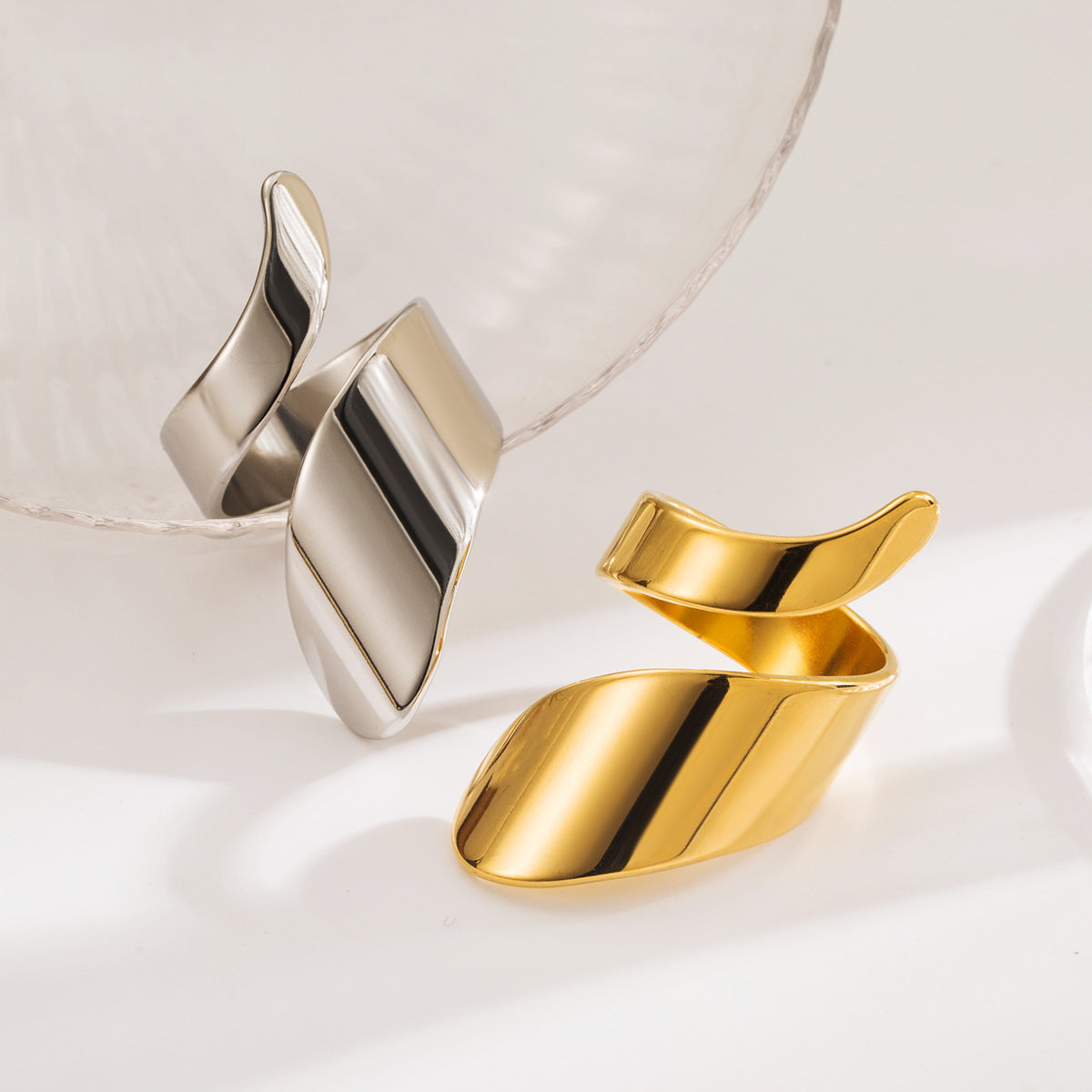 Irregular Geometric Stainless Steel Ring with Plating Finish for Women, Fashionable Office Wear Statement Jewelry
