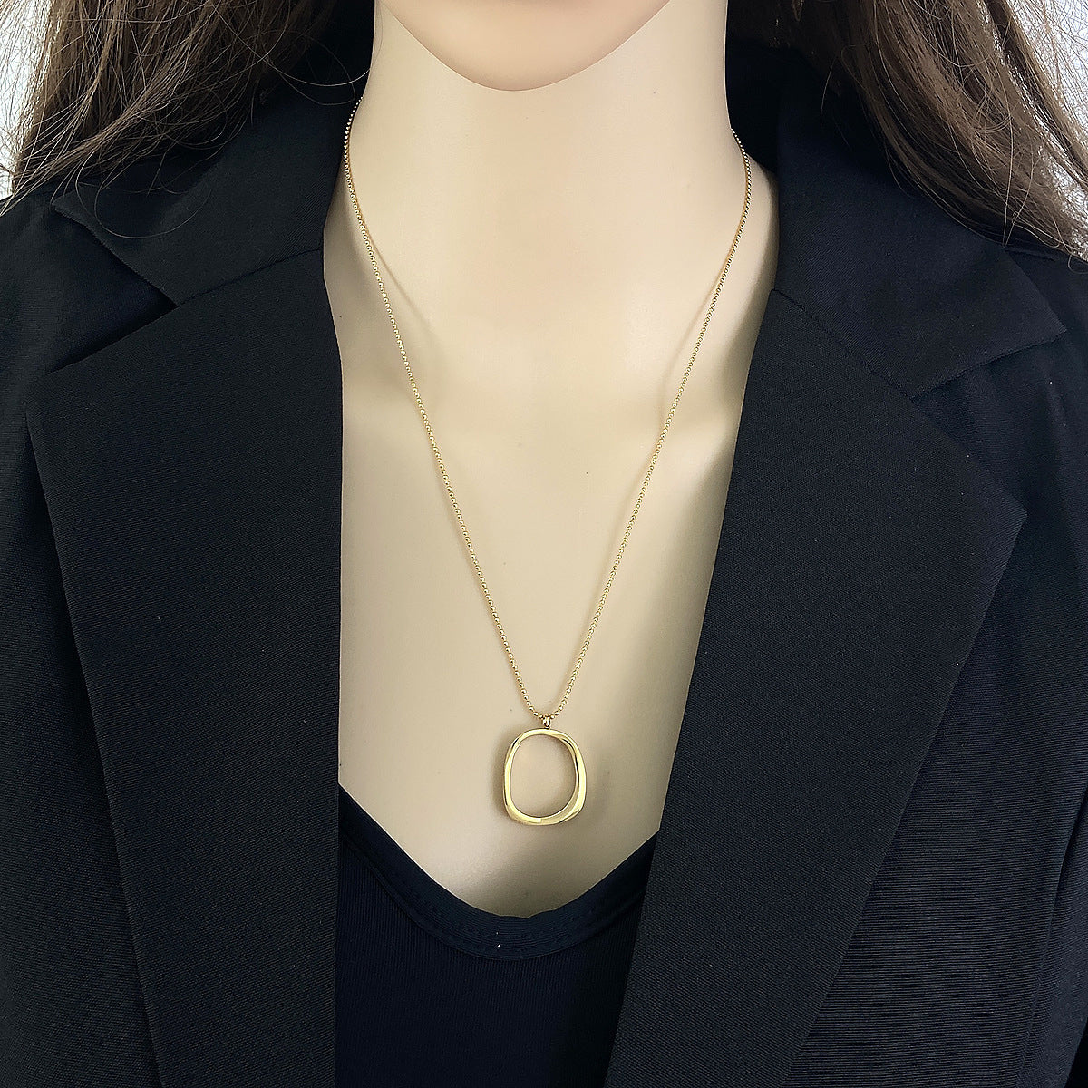 Minimalist Geometric Oval Titanium Steel Necklace for Women with Polished Stainless Steel Chain