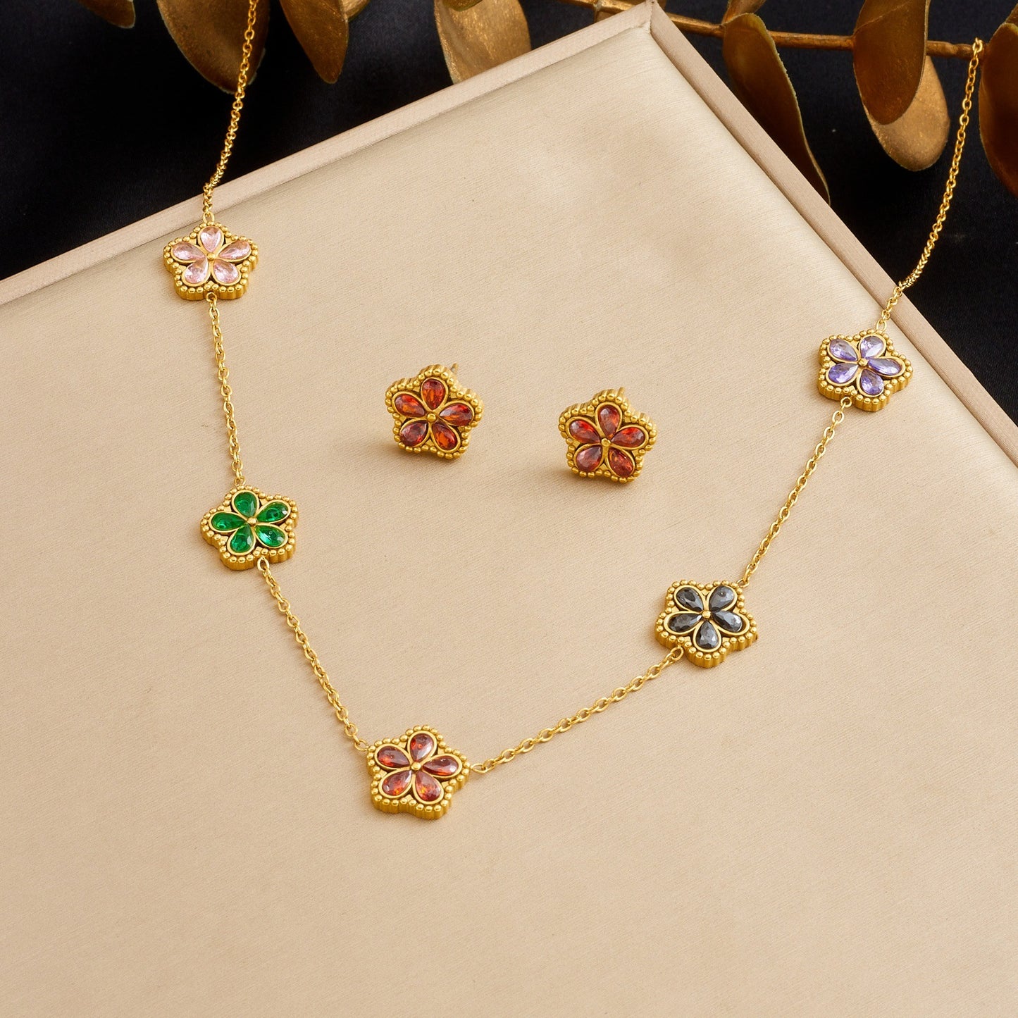 Vintage Luxury Gold Plated Stainless Steel and Acrylic Star Flower Pendant Set with Rhinestone for Women