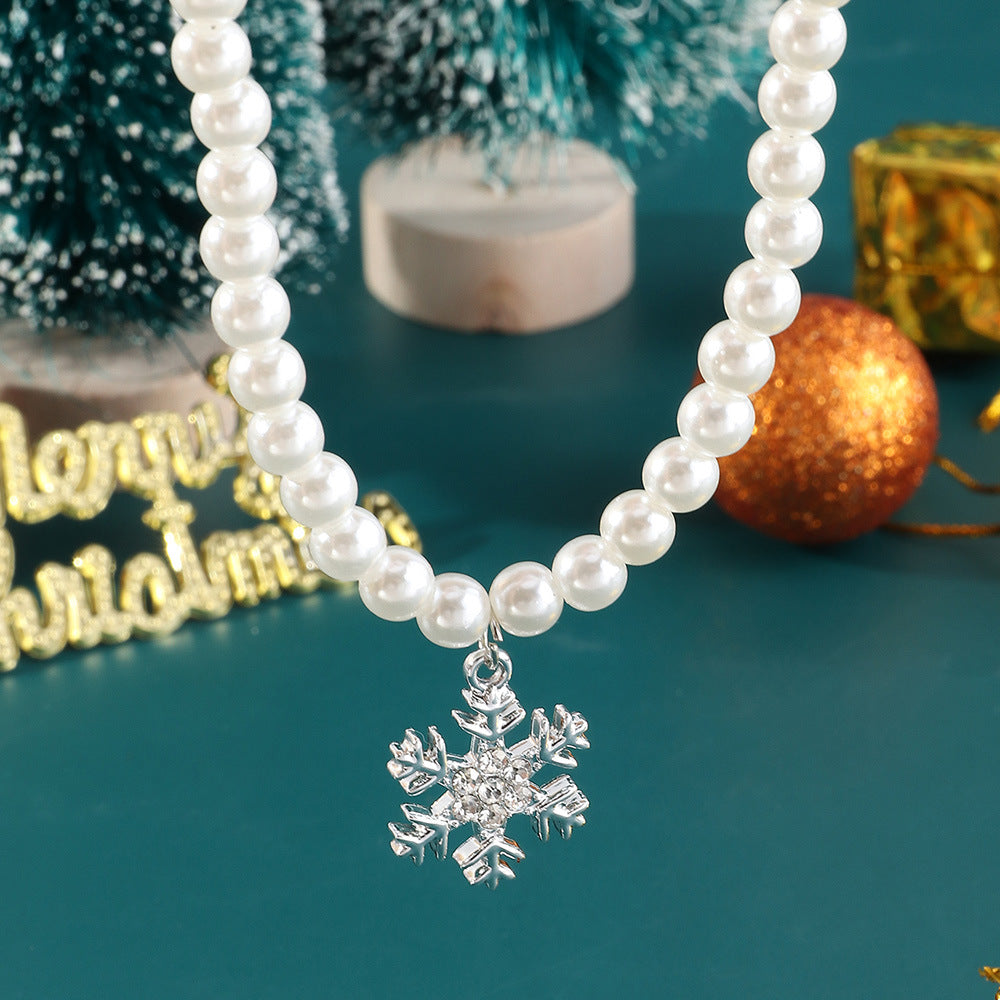 Collana minimalista da donna in lega con fiocco, finitura smaltata, ciondolo a cartone animato di Stitch, regalo catena maglione