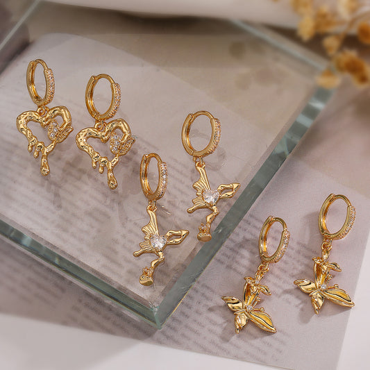 Orecchini Minimalisti a Farfalla in Rame Placcati Oro 18K da Donna
