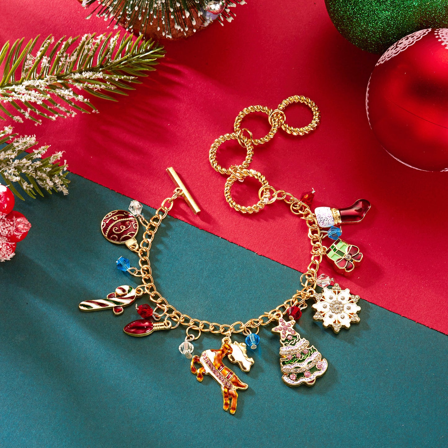 Casual Drip Oil Plated Geometric Alloy Necklace with Christmas Tree Snowflake Reindeer Santa Pendant for Unisex