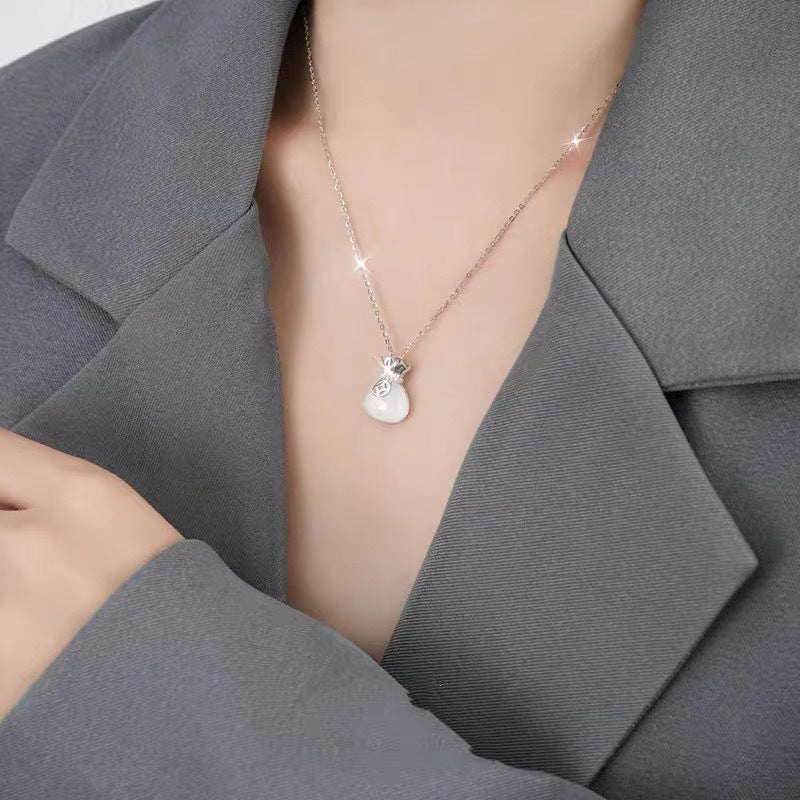 Minimalist Irregular Shape Titanium Steel Pendant Necklace for Men with Plated Finish Locket Chain
