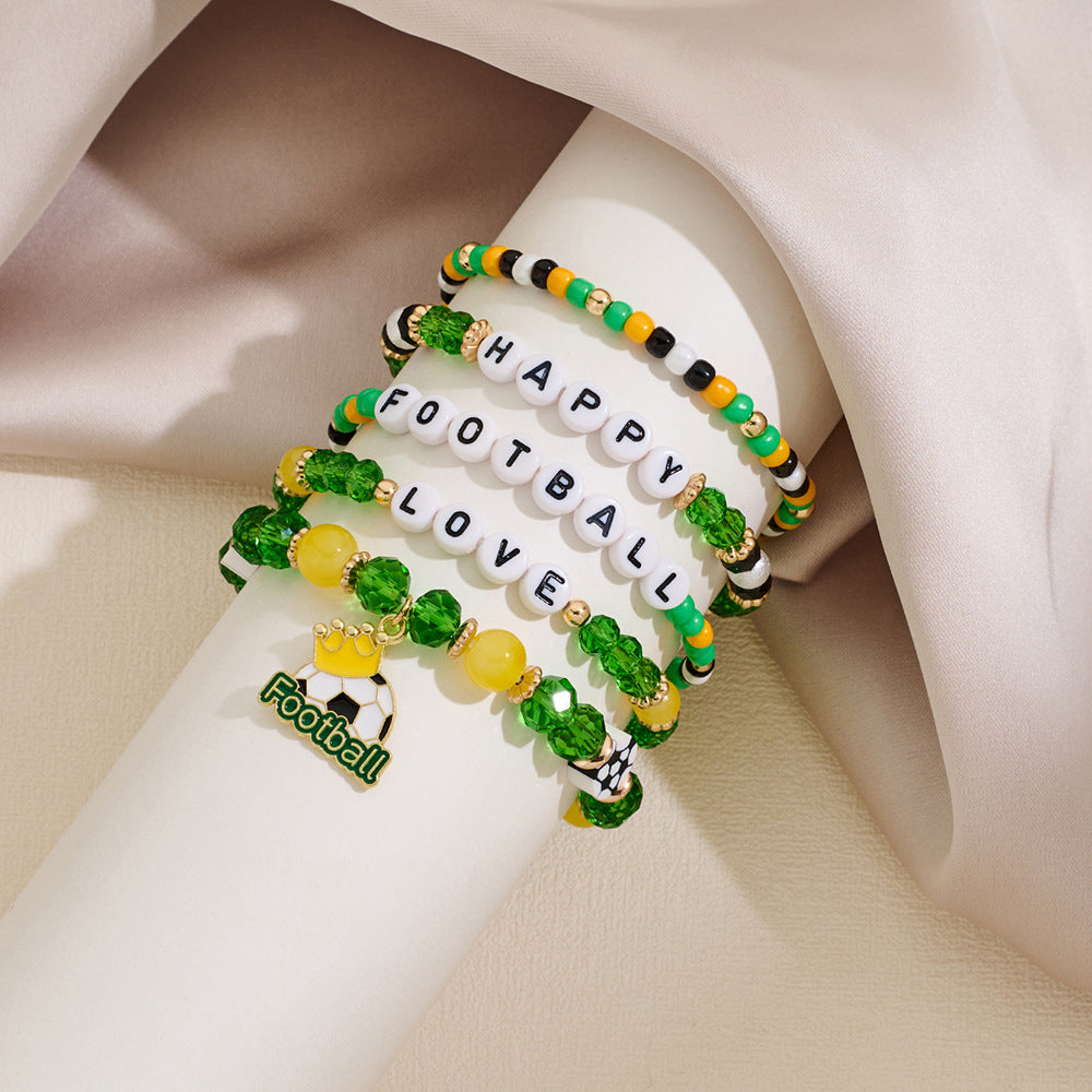 Set di braccialetti unisex geometrici con perline in vetro ed elementi a forma di scarpa da calcio