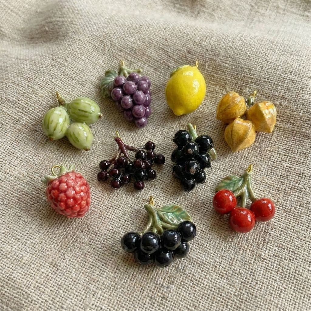 Barretta con ciondolo in ottone placcato a olio smaltato serie frutta colorata con intarsio di perle
