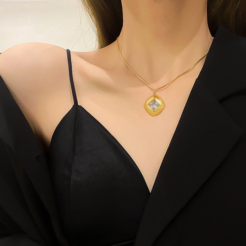Minimalist Geometric Square Zirconia Titanium Steel Necklace for Women with Gold Plating and Beveled Edges
