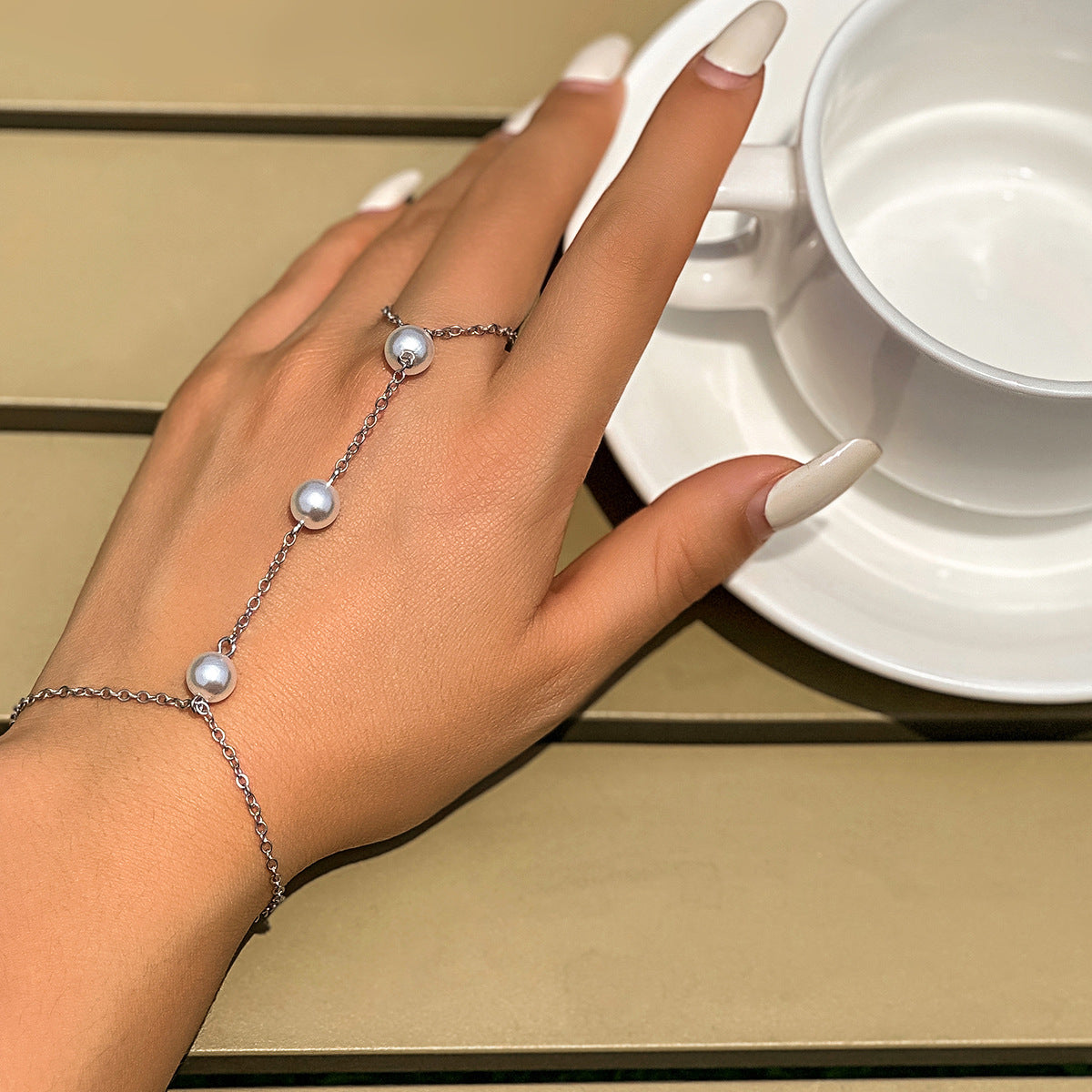 Bohemian Ethnic Geometric Rhinestone Faux Pearl Plated Alloy Chain Link Bracelet for Women