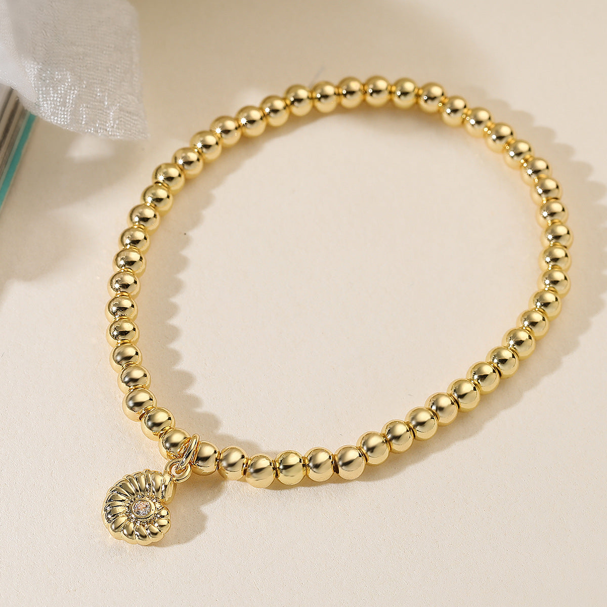 Minimalist 18K Gold Plated Geometric Conch Sun Brass Bracelet with Micro-inlaid Cubic Zirconia Irregular Design for Women