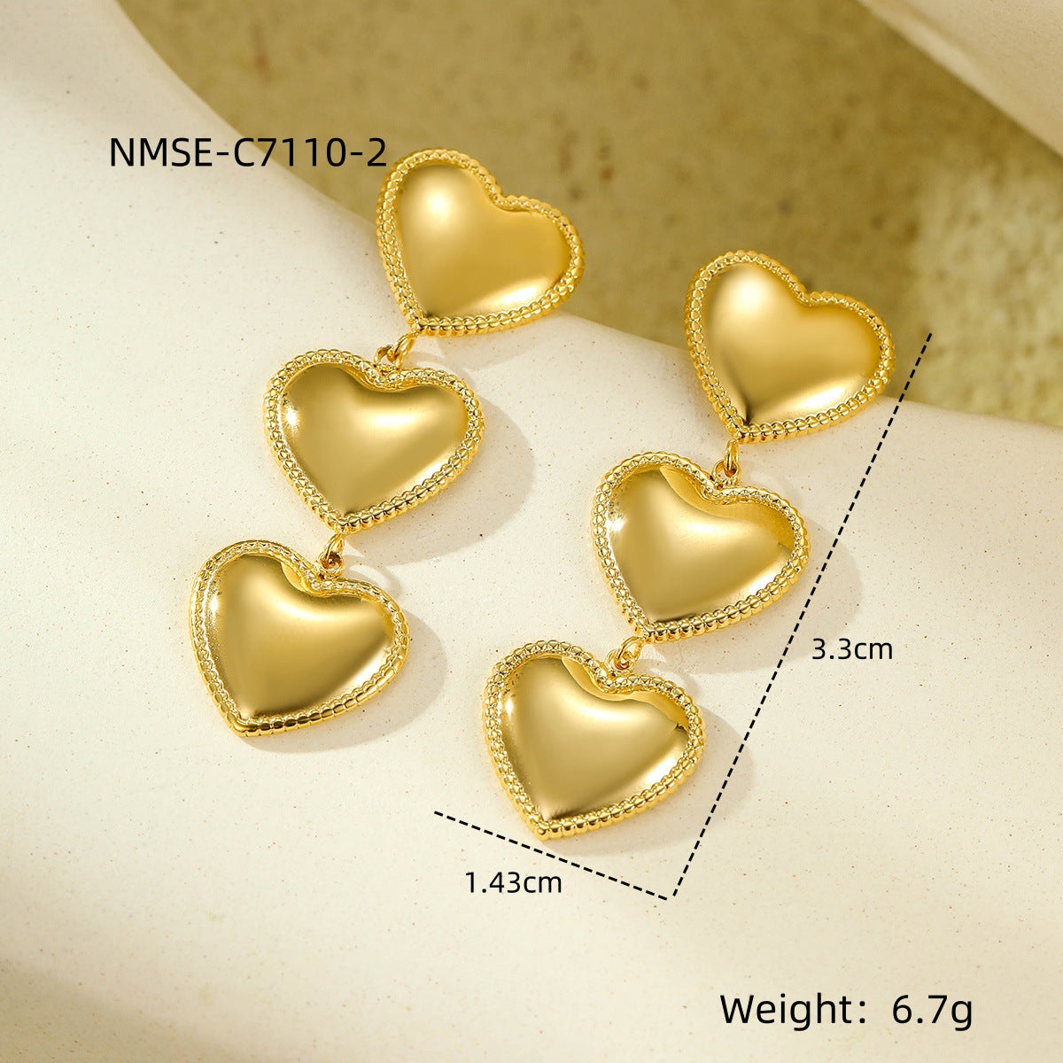 Pendientes de acero inoxidable en forma de corazón estilo vintage con baño de oro de 18K y detalle de flecos