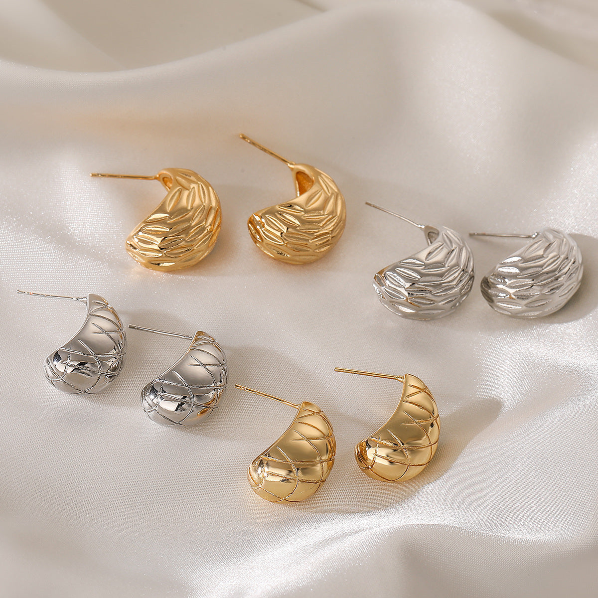 Orecchini da Donna Minimalisti in Rame a Goccia Geometrica con Placcatura in Oro Vero