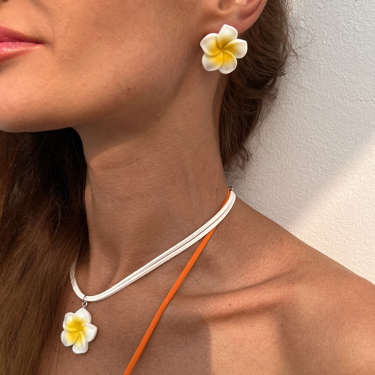 Sweet Floral Acrylic Plated Pendant Necklace for Women