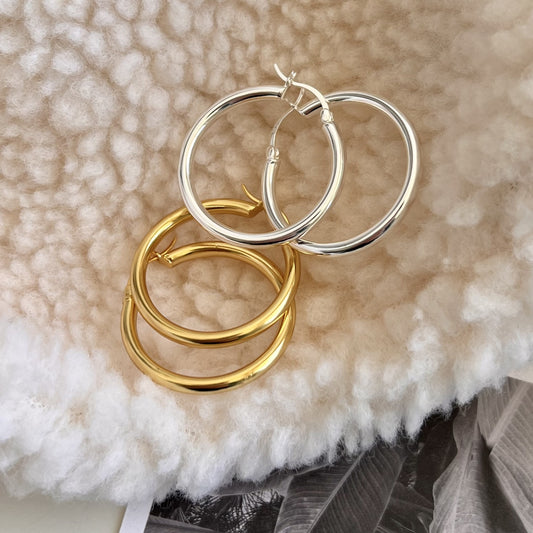 Pendientes florales redondos geométricos de plata de ley 925 chapados para mujer
