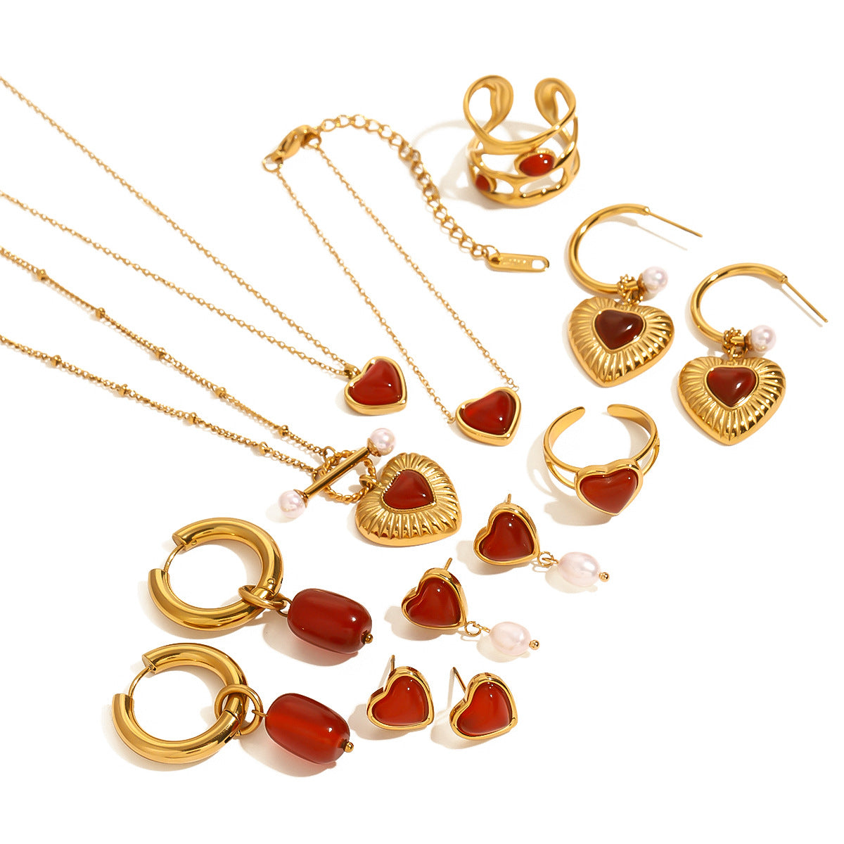 Collana con ciondolo a cuore in acciaio inossidabile placcato oro 18 carati per donna europeo-americana
