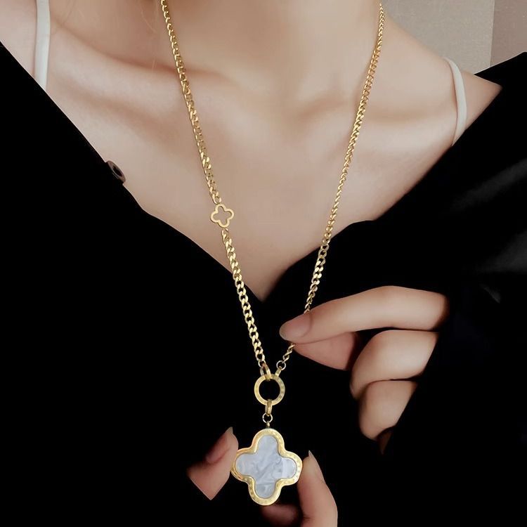 Minimalist Four-Leaf Clover Pendant Necklace for Women and Men in Titanium Steel with Electroplated Finish, Adjustable Length Layered Clavicle Chain