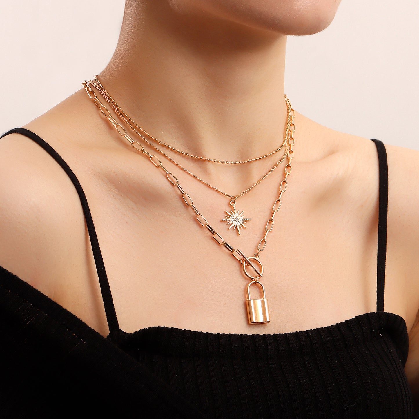 Punk Style Geometric Lock Pendant Necklace for Women with Gold Plated Alloy Chain and Multi-Layer Stackable Design